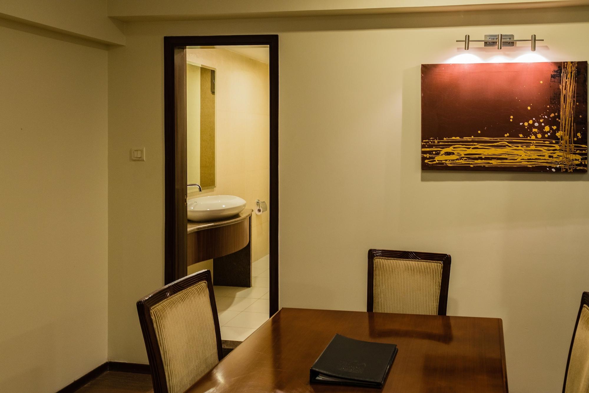 The Residence Hotel & Apartments Powai มุมไบ ภายนอก รูปภาพ
