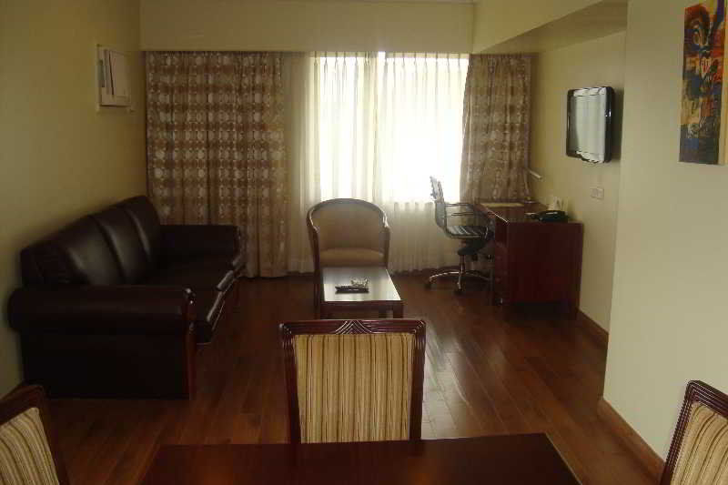 The Residence Hotel & Apartments Powai มุมไบ ภายนอก รูปภาพ