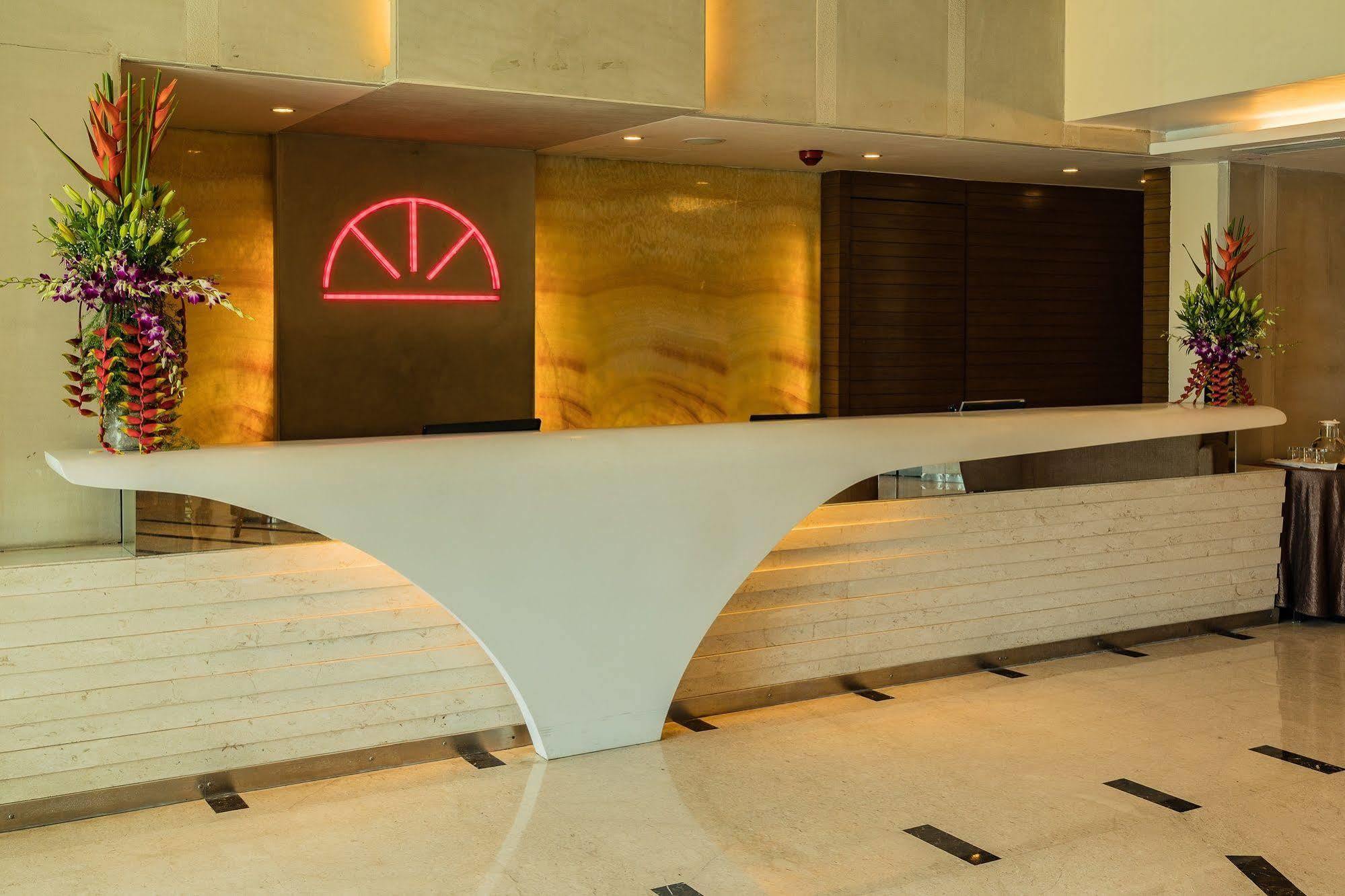The Residence Hotel & Apartments Powai มุมไบ ภายนอก รูปภาพ