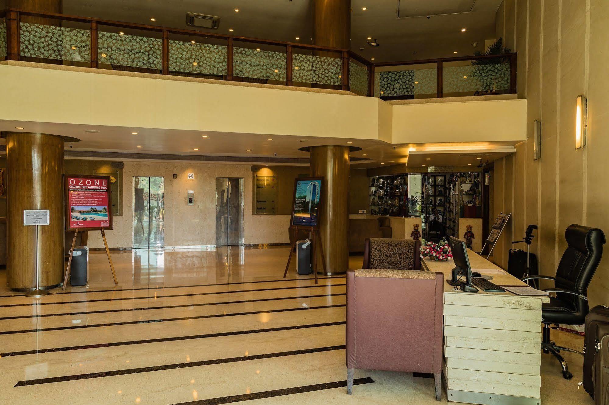 The Residence Hotel & Apartments Powai มุมไบ ภายนอก รูปภาพ