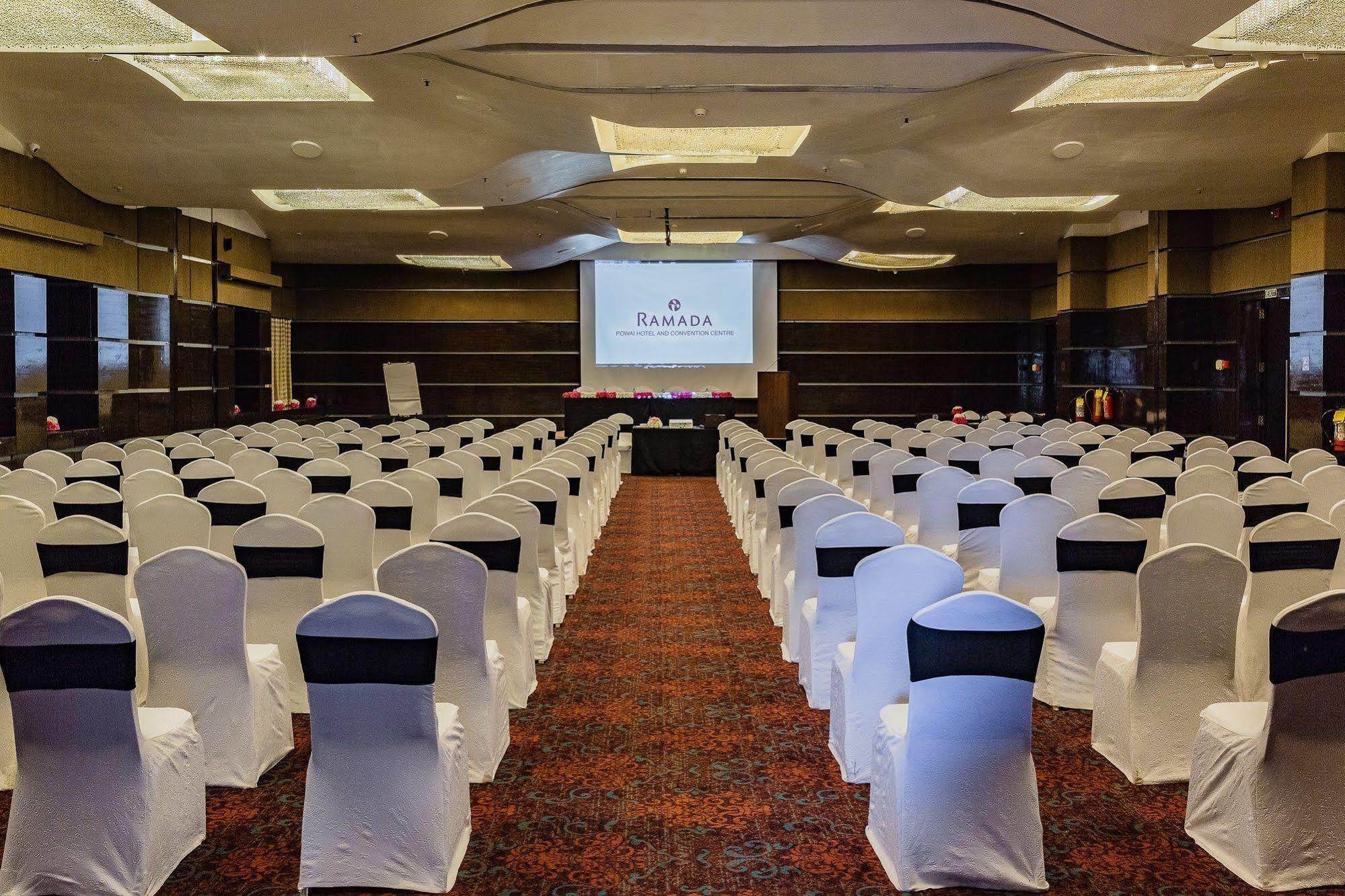 The Residence Hotel & Apartments Powai มุมไบ ภายนอก รูปภาพ