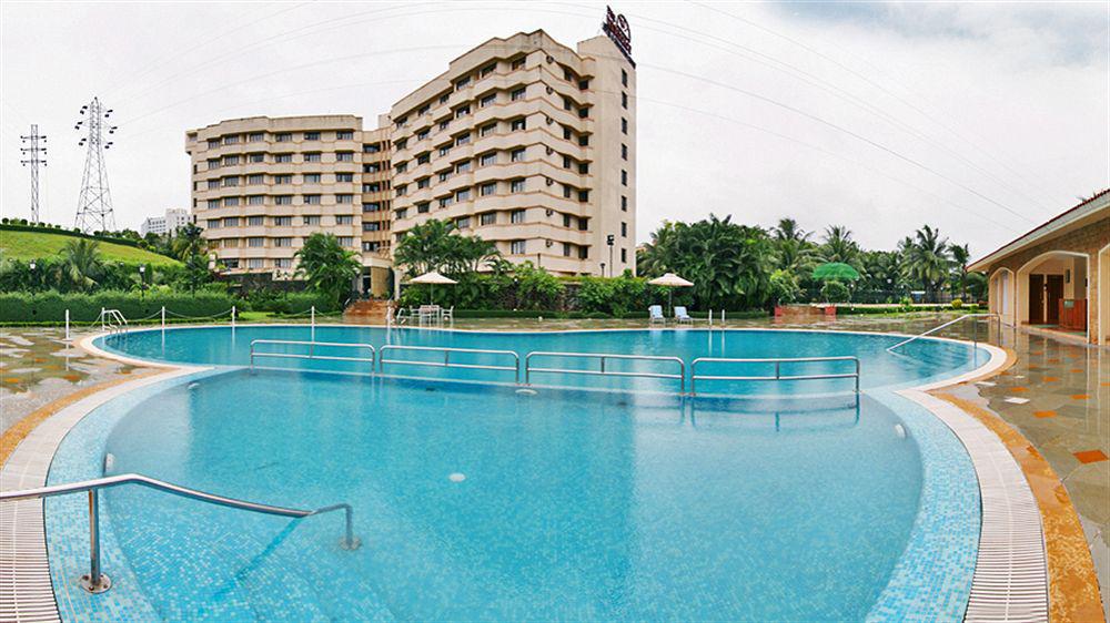 The Residence Hotel & Apartments Powai มุมไบ ภายนอก รูปภาพ